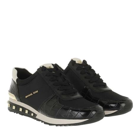michael kors sneaker allie wrap trainer